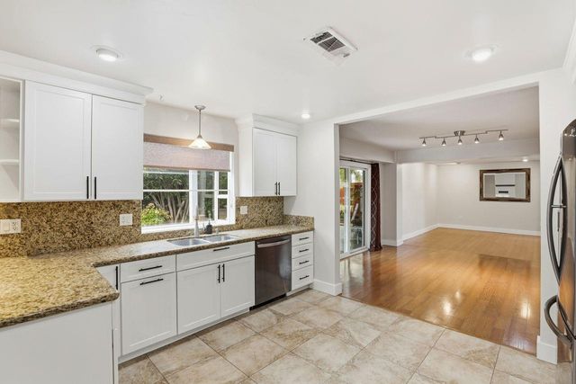 8961 Van Gogh Cir, Fair Oaks, CA 95628