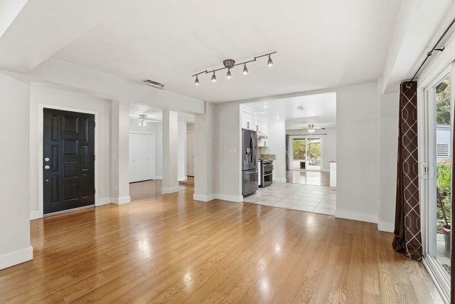 8961 Van Gogh Cir, Fair Oaks, CA 95628