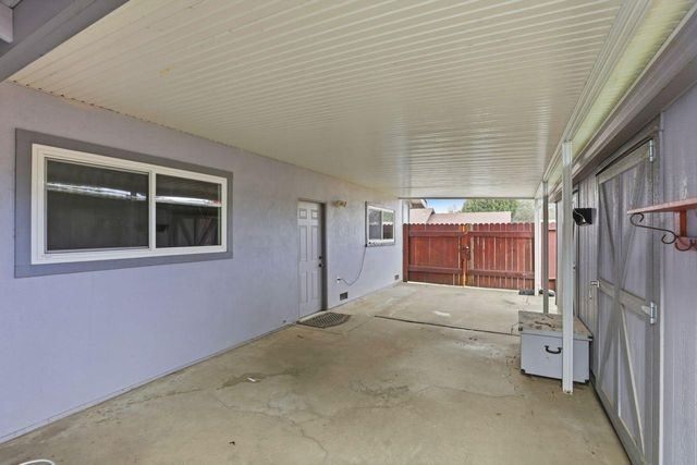 8961 Van Gogh Cir, Fair Oaks, CA 95628