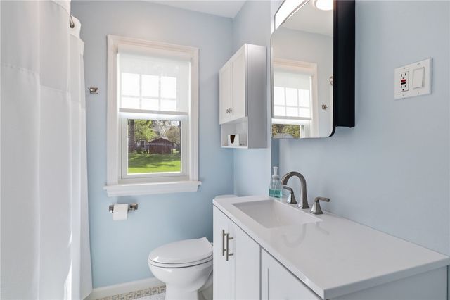 168 Frontenac, Irondequoit, NY 14617