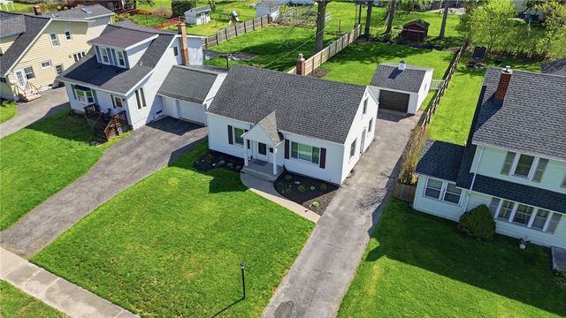 168 Frontenac, Irondequoit, NY 14617