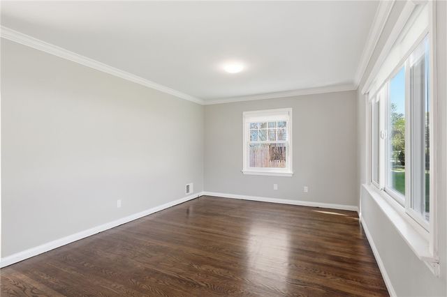 168 Frontenac, Irondequoit, NY 14617