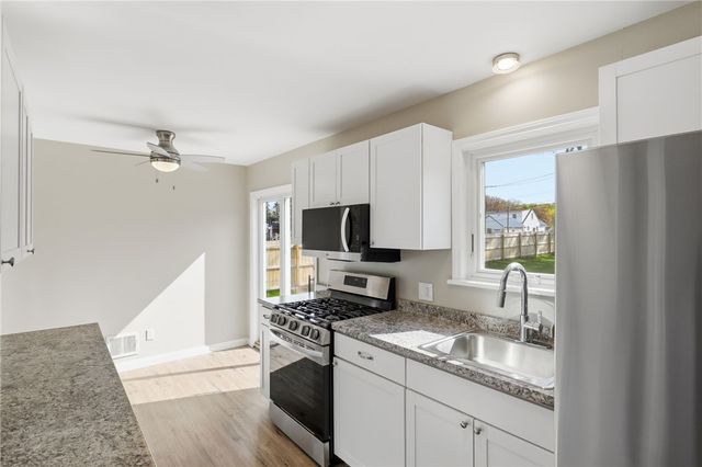 168 Frontenac, Irondequoit, NY 14617
