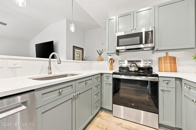965 REGISTRY Boulevard 304, St. Augustine, FL 32092