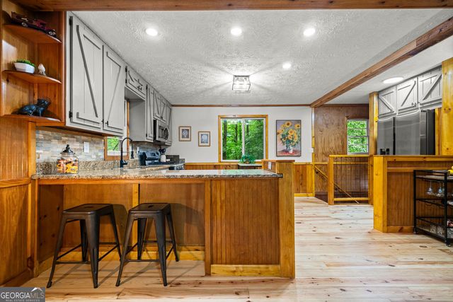 150 Summit Street, Ellijay, GA 30540