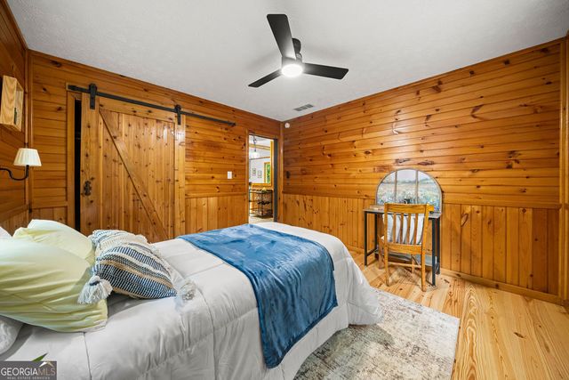 150 Summit Street, Ellijay, GA 30540