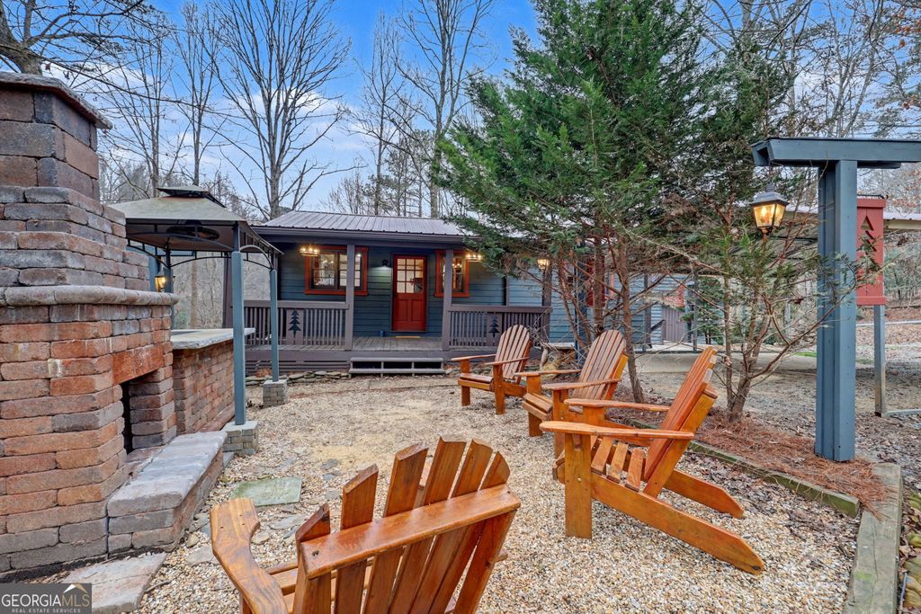 150 Summit Street, Ellijay, GA 30540