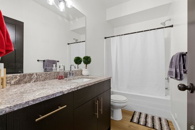 3902 W 825 N, West Point, UT 84015
