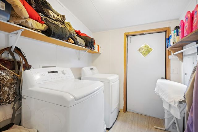 1309 S Franklin Avenue, Cleveland, TX 77327