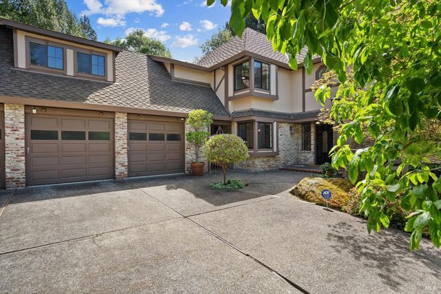 2641 Fir Park Way, Santa Rosa, CA 95404