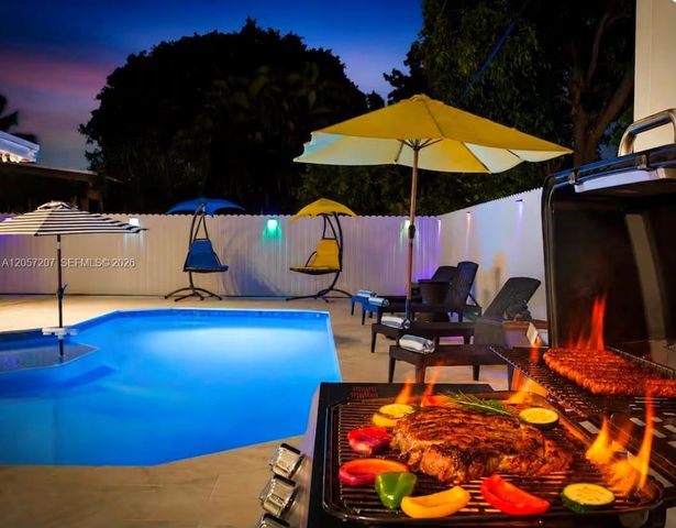 561 NE 172nd St, North Miami Beach, FL 33162