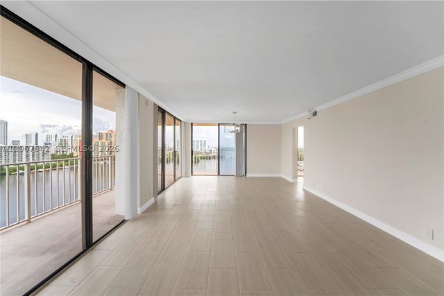 290 174th St 1519, Sunny Isles Beach, FL 33160