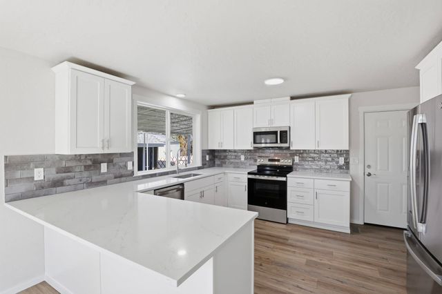 5303 N Howard St, Spokane, WA 99205