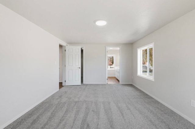 5303 N Howard St, Spokane, WA 99205