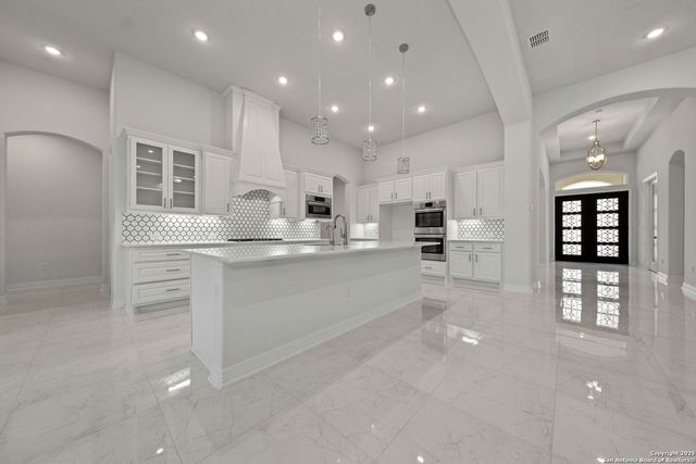 4051 Wood Creek, San Antonio, TX 78257