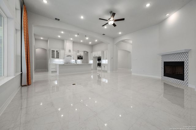 4051 Wood Creek, San Antonio, TX 78257