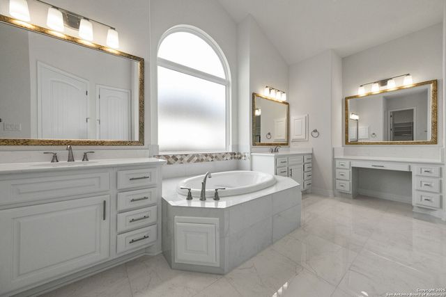 4051 Wood Creek, San Antonio, TX 78257