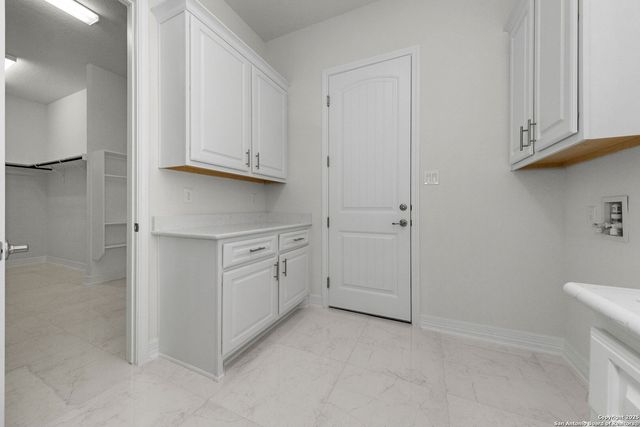 4051 Wood Creek, San Antonio, TX 78257