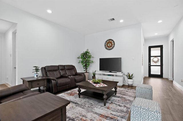 13760 Rising Sun Lane, Conroe, TX 77384