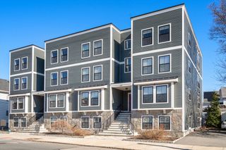 244 Central Ave 2, Medford, MA 02155