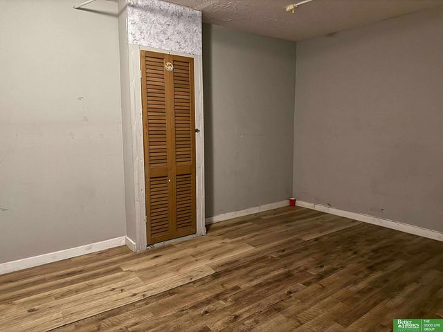 2015 W Street, Omaha, NE 68107