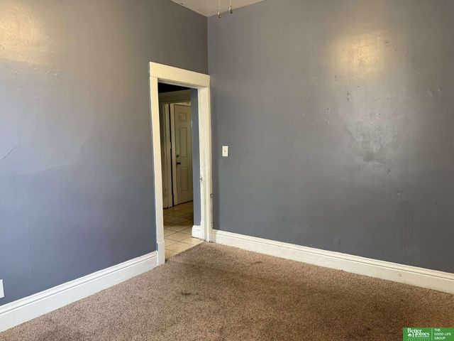 2015 W Street, Omaha, NE 68107