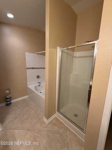 5925 ROUND TABLE Road, Jacksonville, FL 32254