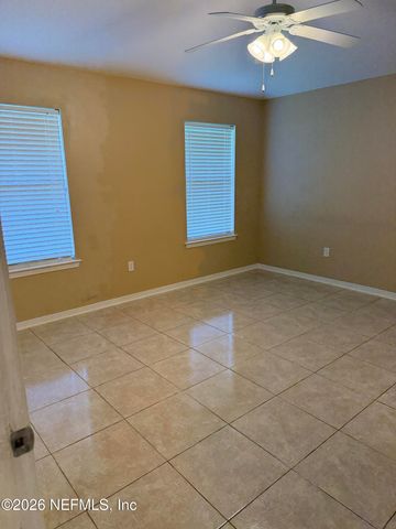 5925 ROUND TABLE Road, Jacksonville, FL 32254