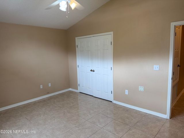 5925 ROUND TABLE Road, Jacksonville, FL 32254