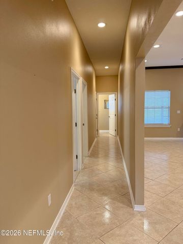 5925 ROUND TABLE Road, Jacksonville, FL 32254