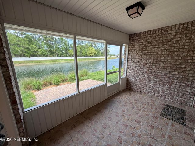 5925 ROUND TABLE Road, Jacksonville, FL 32254