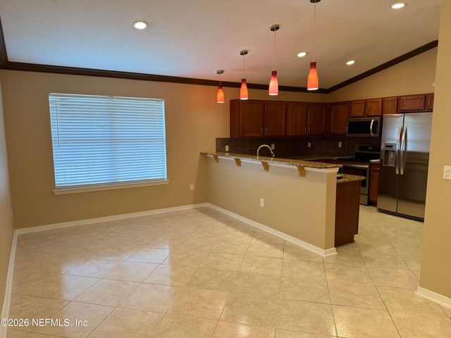 5925 ROUND TABLE Road, Jacksonville, FL 32254