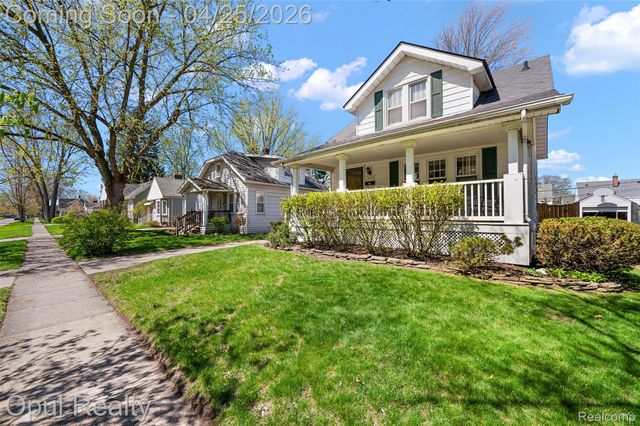 34512 Ash Street, Wayne, MI 48184