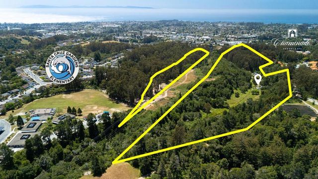 3554 Paul Sweet Road, Santa Cruz, CA 95065