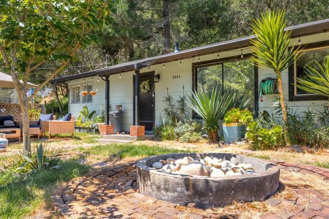 3554 Paul Sweet Road, Santa Cruz, CA 95065