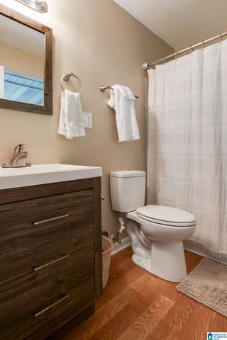 828 GREEN CREST TURN, Birmingham, AL 35212