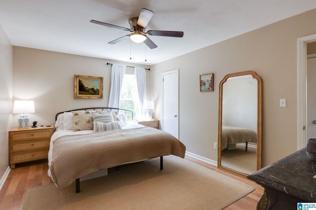 828 GREEN CREST TURN, Birmingham, AL 35212