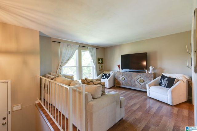 828 GREEN CREST TURN, Birmingham, AL 35212