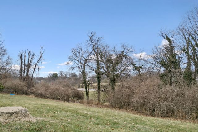 319 Rossford Avenue, Fort Thomas, KY 41075