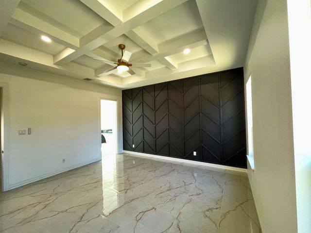 105 Oxford Court, Weatherford, TX 76088