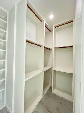 105 Oxford Court, Weatherford, TX 76088