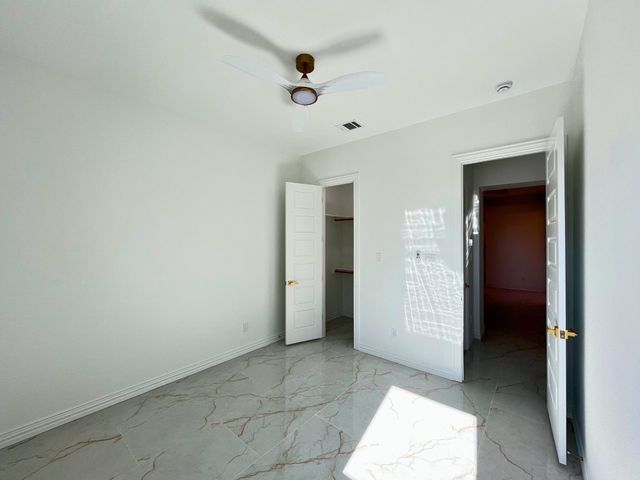 105 Oxford Court, Weatherford, TX 76088