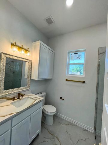 105 Oxford Court, Weatherford, TX 76088