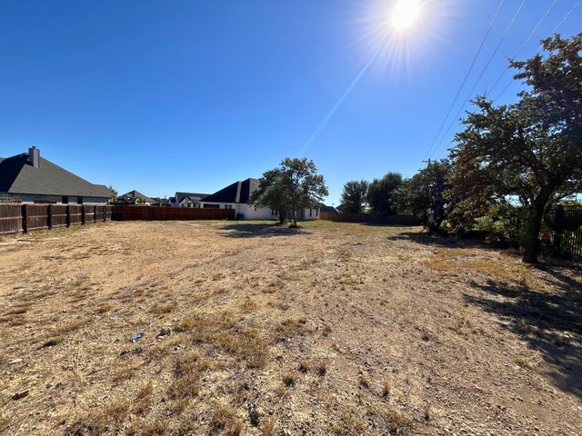 105 Oxford Court, Weatherford, TX 76088