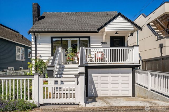 6525 3rd Avenue NW, Seattle, WA 98117