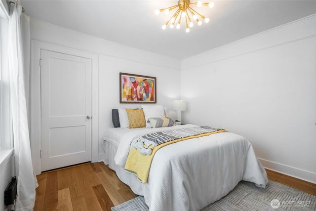 6525 3rd Avenue NW, Seattle, WA 98117