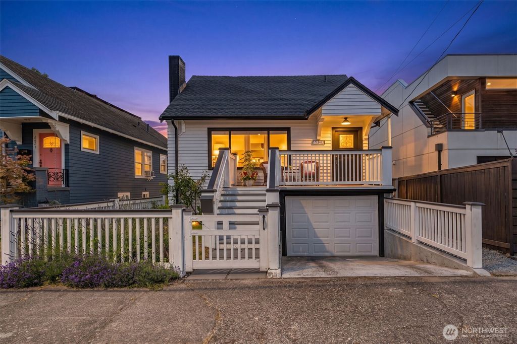 6525 3rd Avenue NW, Seattle, WA 98117