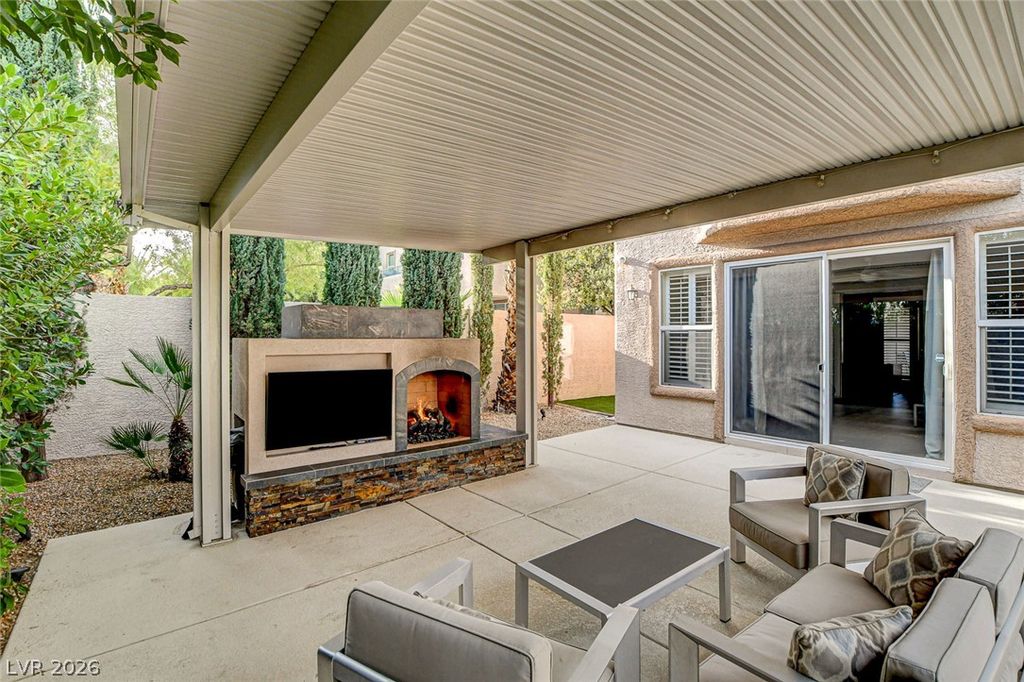 10671 Capesthorne Way, Las Vegas, NV 89135 — photo 5