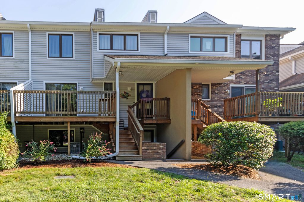 3 Dutton Place Way 3, Glastonbury, CT 06033