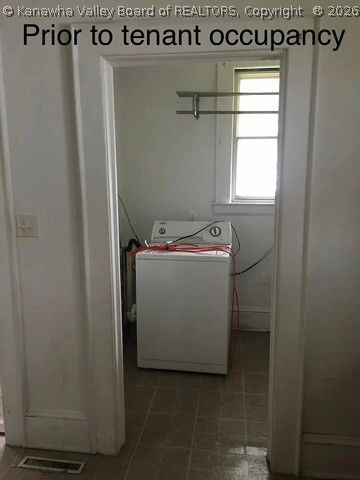 226 9th Avenue, South Charleston, WV 25303
